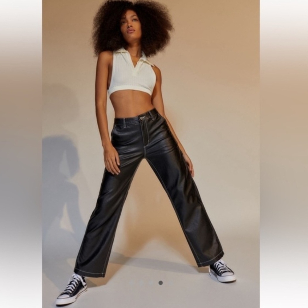 BDG‎ Urban Outfitters High Rise Carpenter Black Faux Leather Pants Size 28